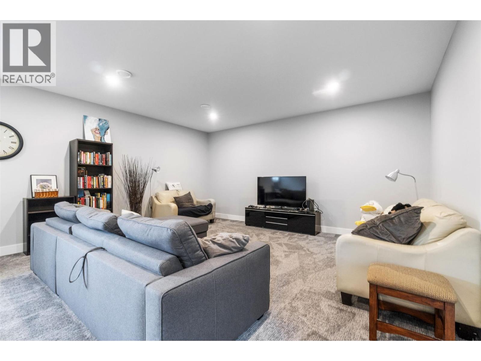  1351 15 Avenue Southeast, Salmon Arm