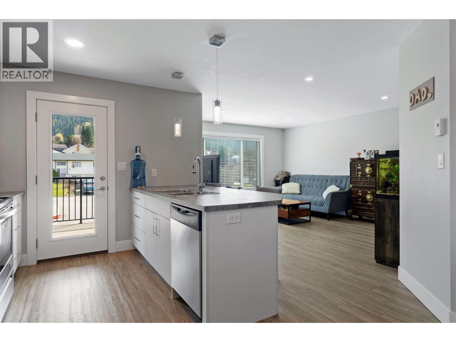  1351 15 Avenue Southeast, Salmon Arm