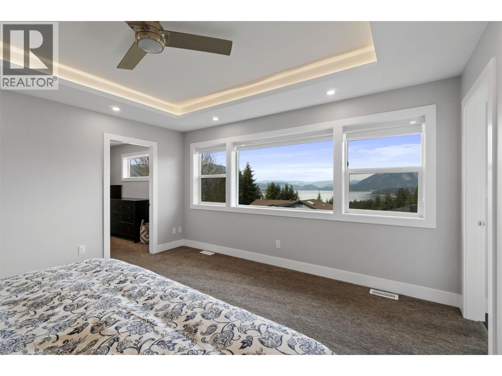  1351 15 Avenue Southeast, Salmon Arm