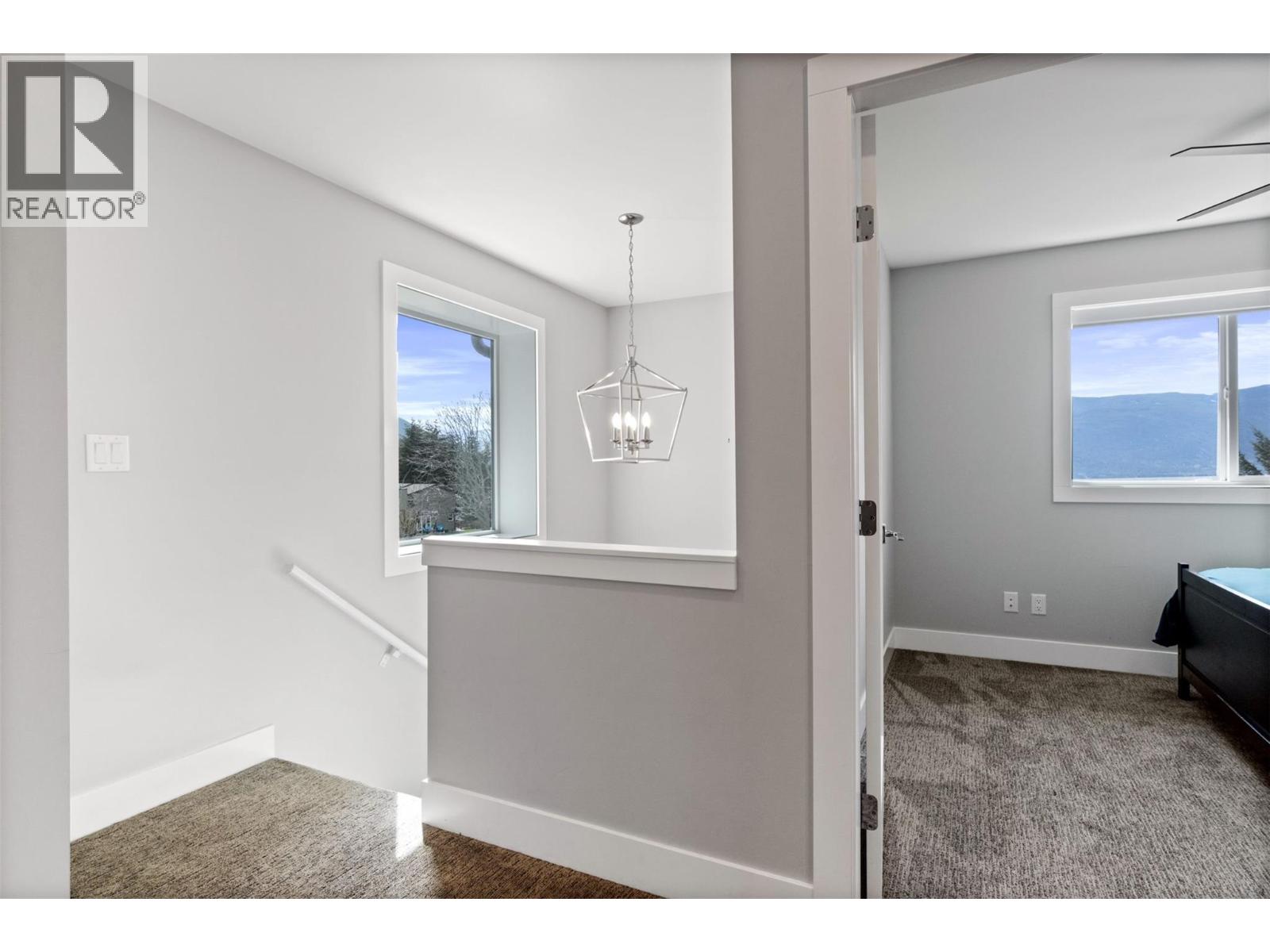  1351 15 Avenue Southeast, Salmon Arm
