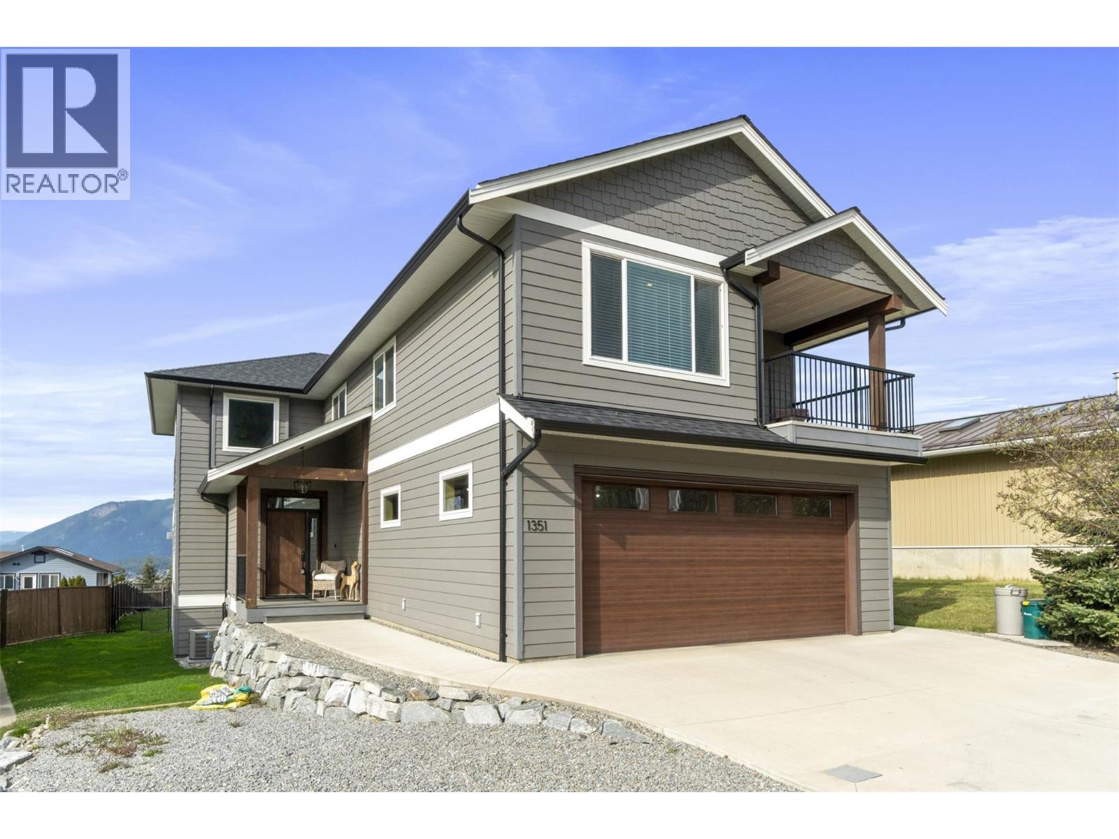  1351 15 Avenue Southeast, Salmon Arm