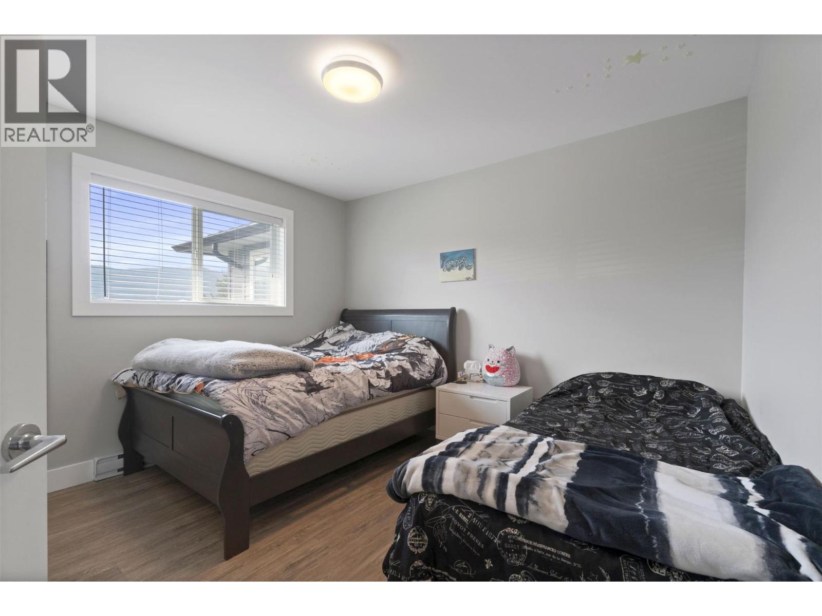  1351 15 Avenue Southeast, Salmon Arm