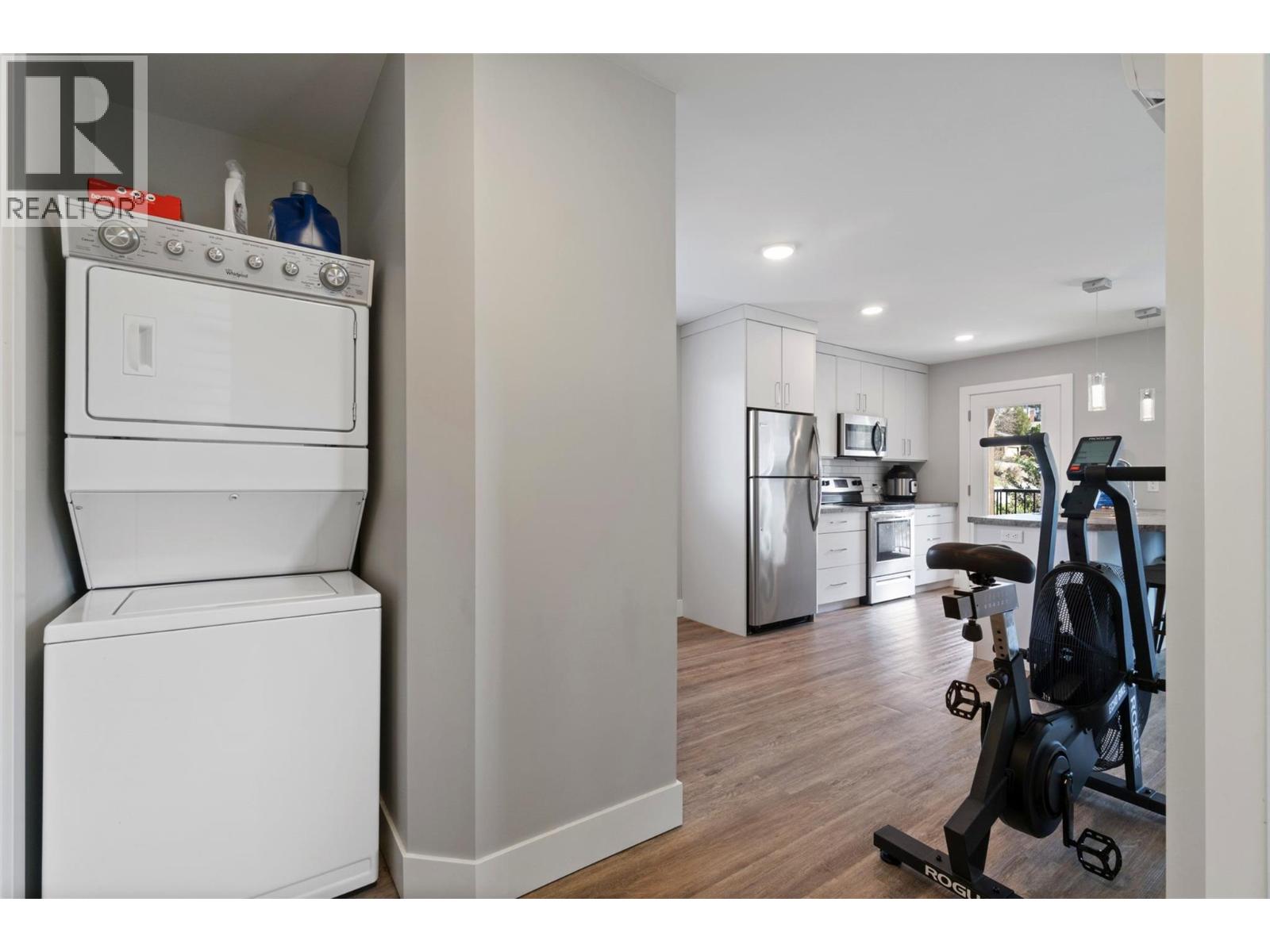  1351 15 Avenue Southeast, Salmon Arm