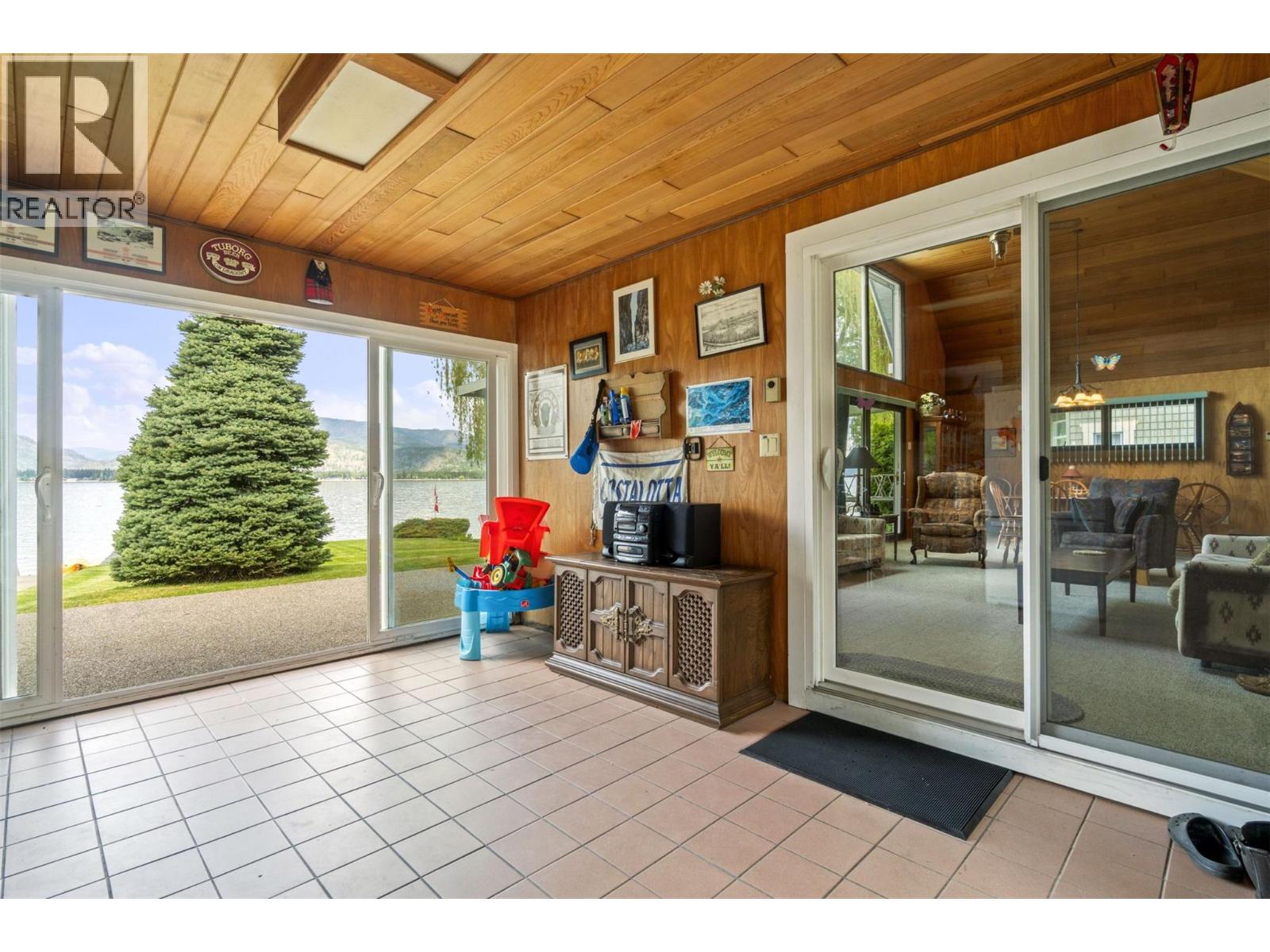 Photo 13 of 1263 Dieppe Road, Sorrento BC