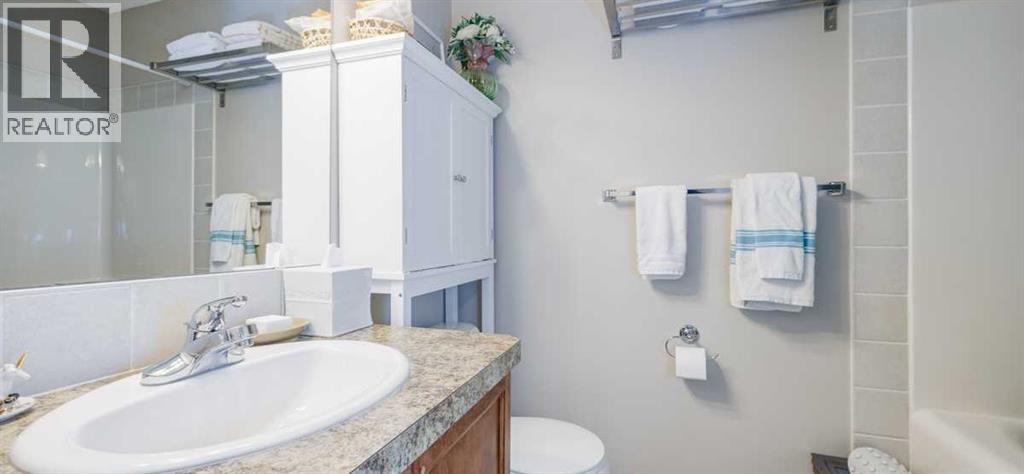 Single Family House for Sale in  Royal Oak Circle NW Royal Oak Calgary 