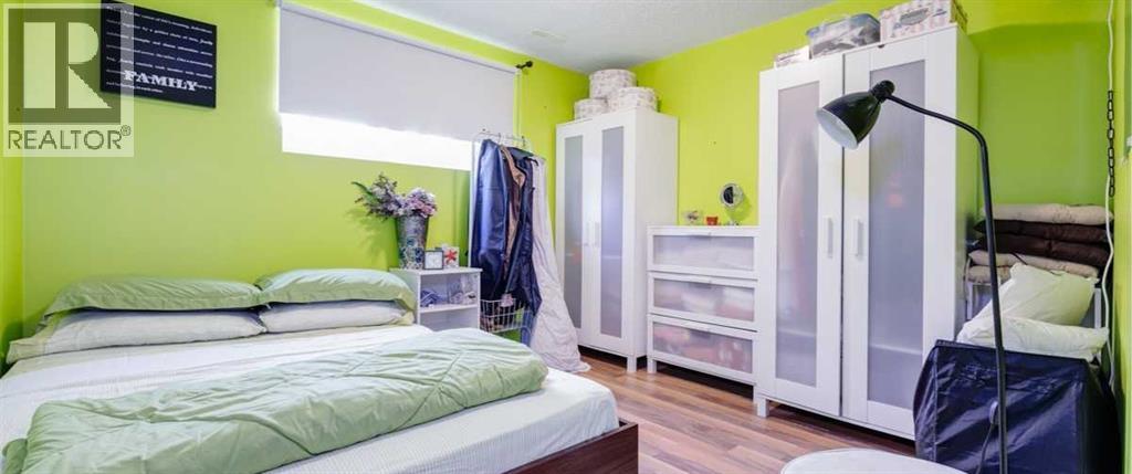 Single Family House for Sale in  Royal Oak Circle NW Royal Oak Calgary 