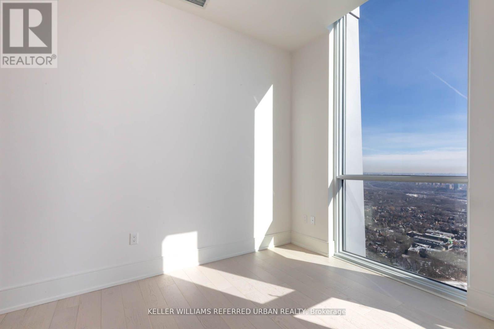 Photo 38 of Ph 06 1 Yorkville Avenue, Toronto ON