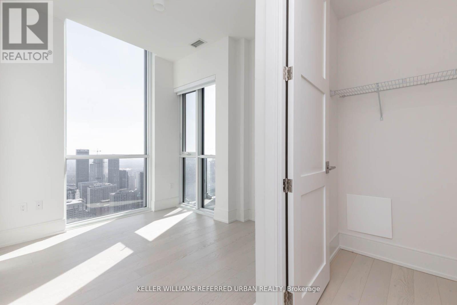 Photo 19 of Ph 06 1 Yorkville Avenue, Toronto ON