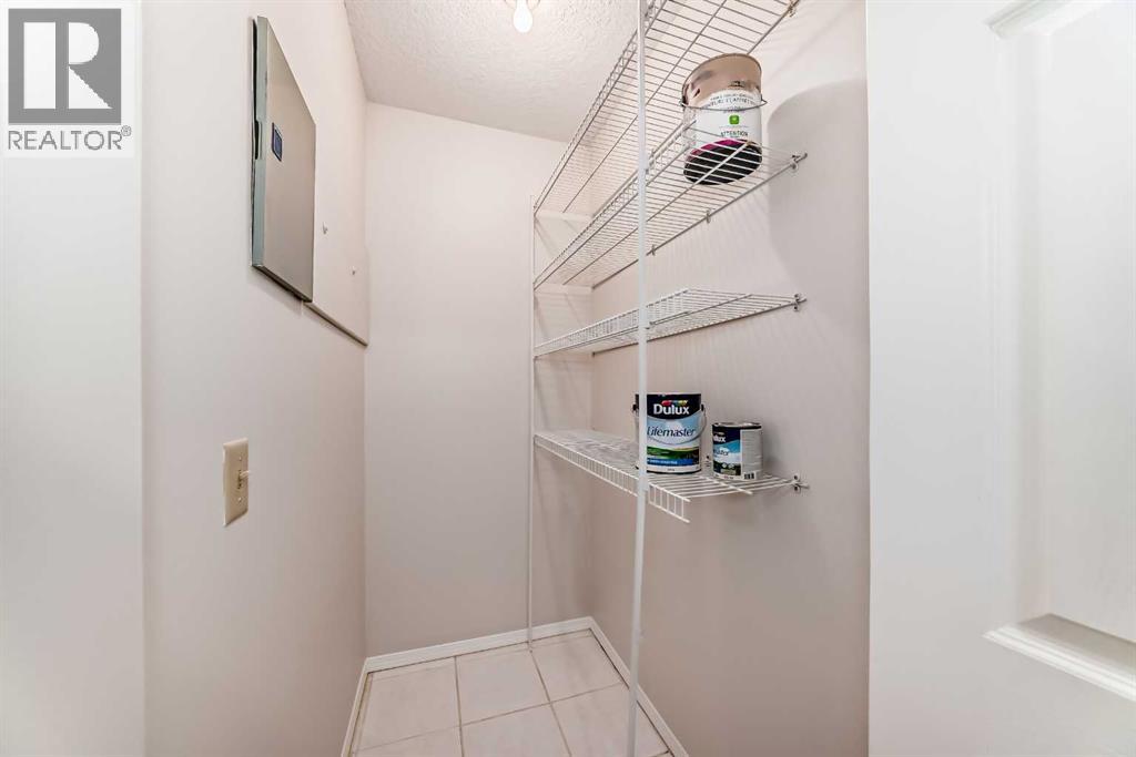 Single Family House for Sale in    Avenue SW Windsor Park Calgary 