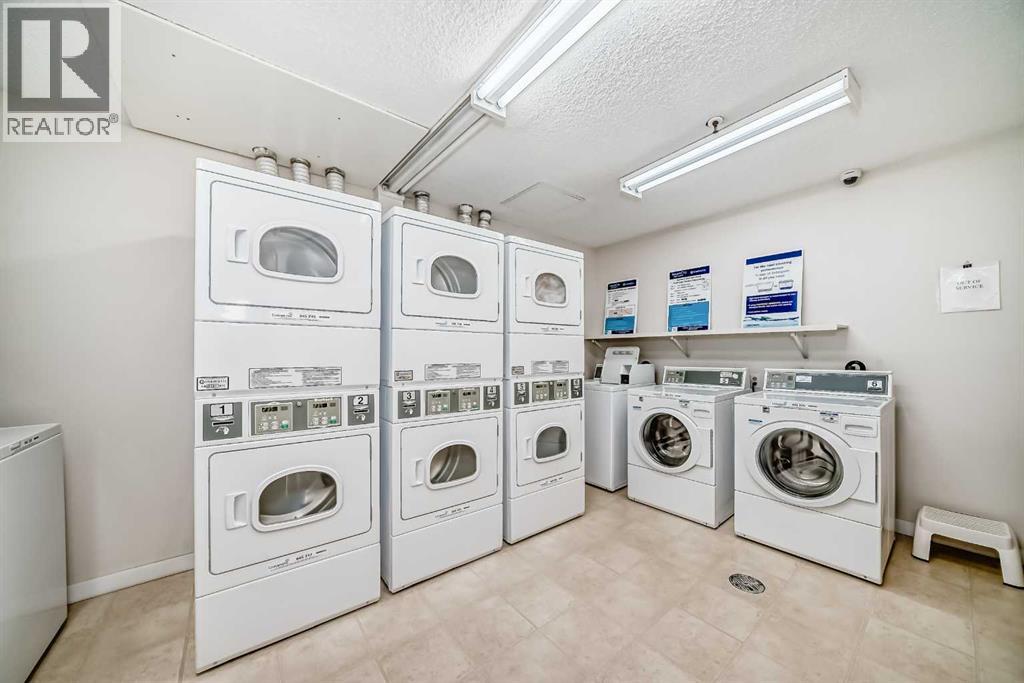 Single Family House for Sale in    Avenue SW Windsor Park Calgary 