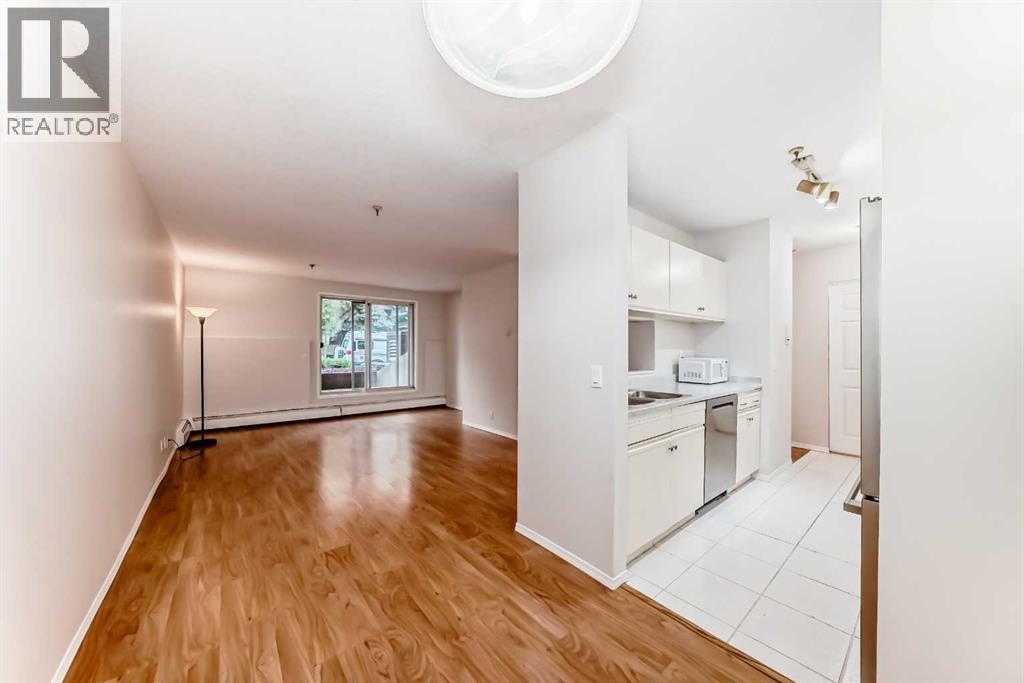 Single Family House for Sale in    Avenue SW Windsor Park Calgary 