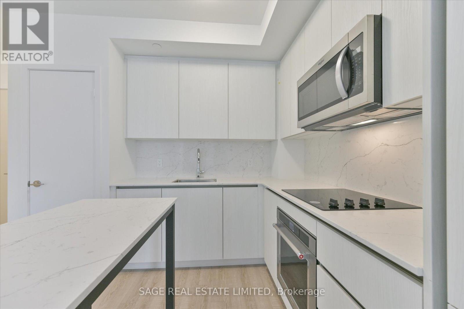 Photo 15 of 723 15 Richardson Street, Toronto ON
