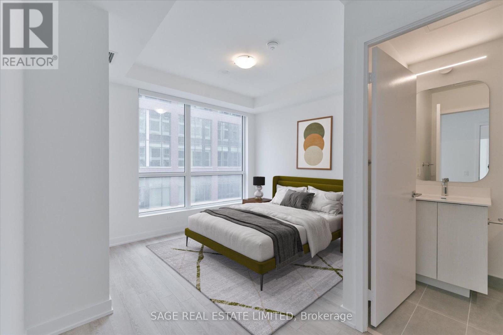 Photo 3 of 723 15 Richardson Street, Toronto ON
