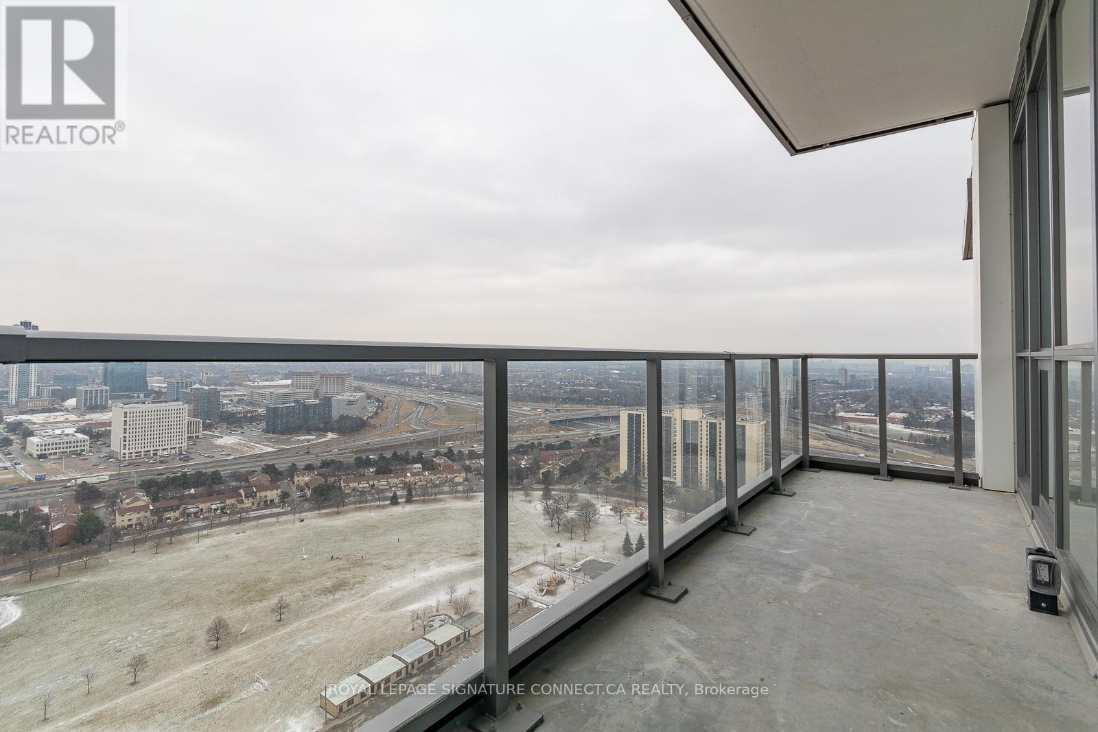Photo 24 of 3007 32 Forest Manor Road, Toronto ON