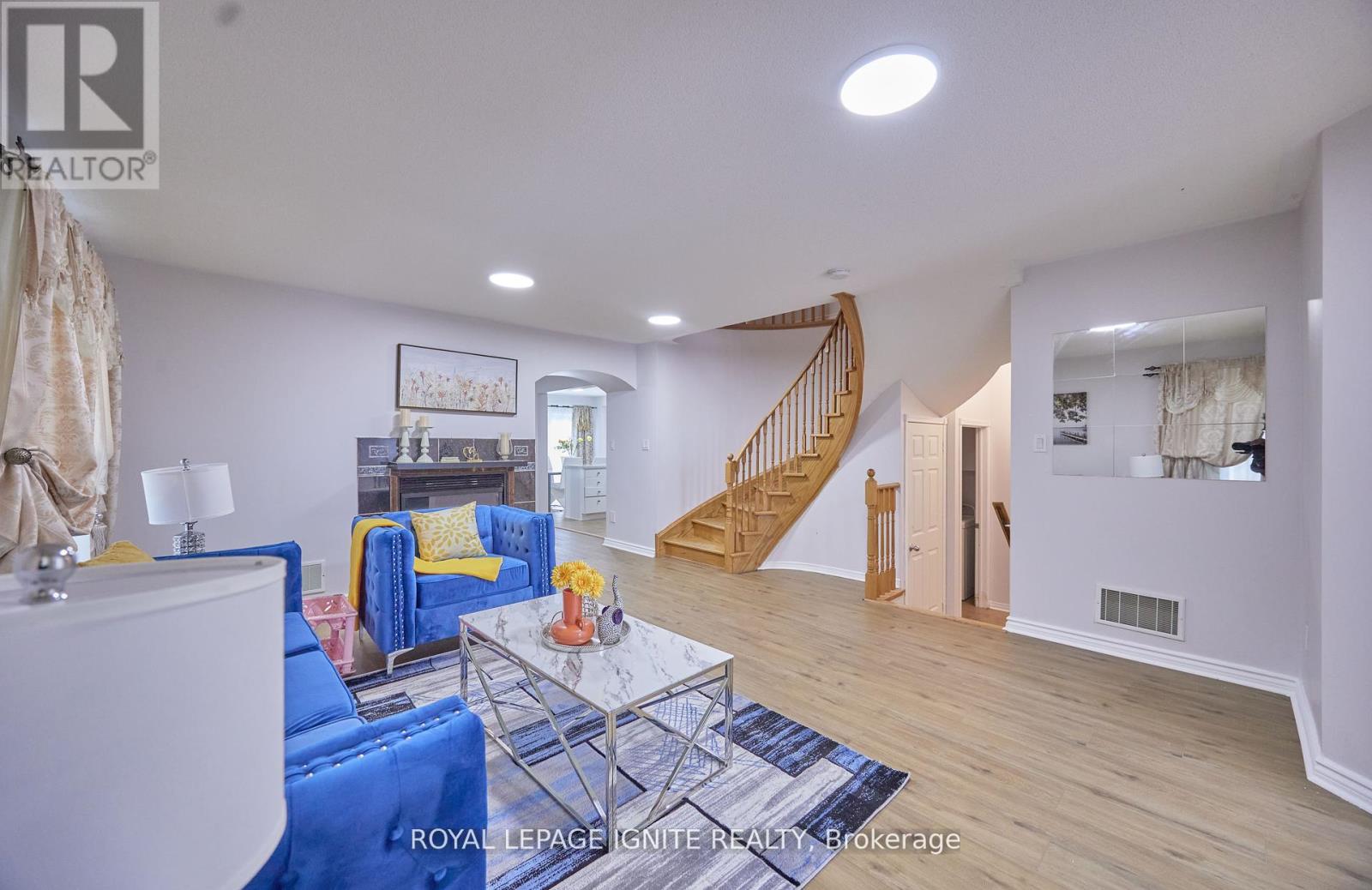 Photo 27 of 1162 Meath Drive, Oshawa ON