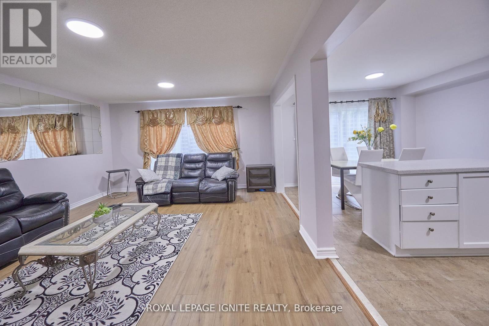 Photo 40 of 1162 Meath Drive, Oshawa ON