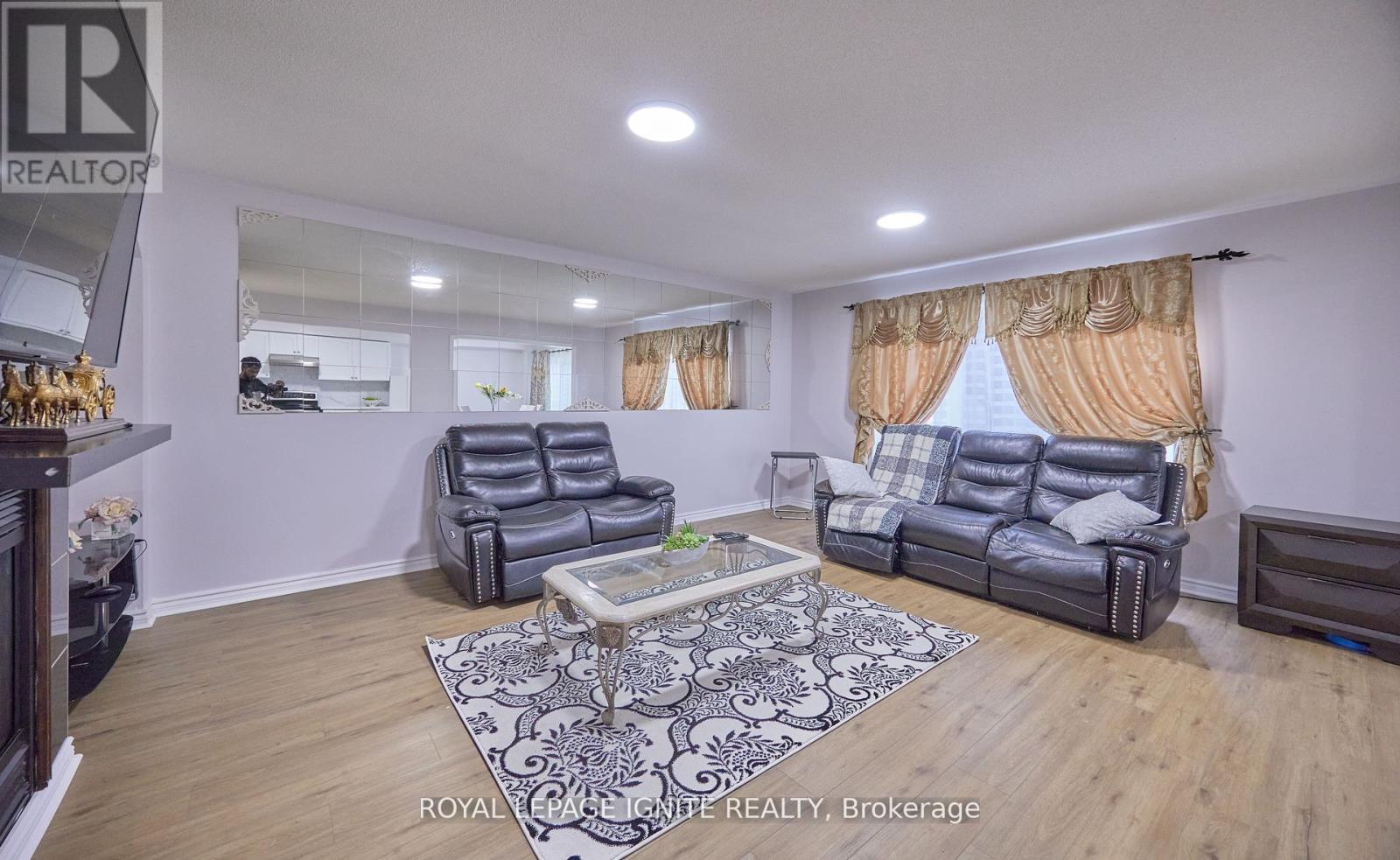 Photo 25 of 1162 Meath Drive, Oshawa ON