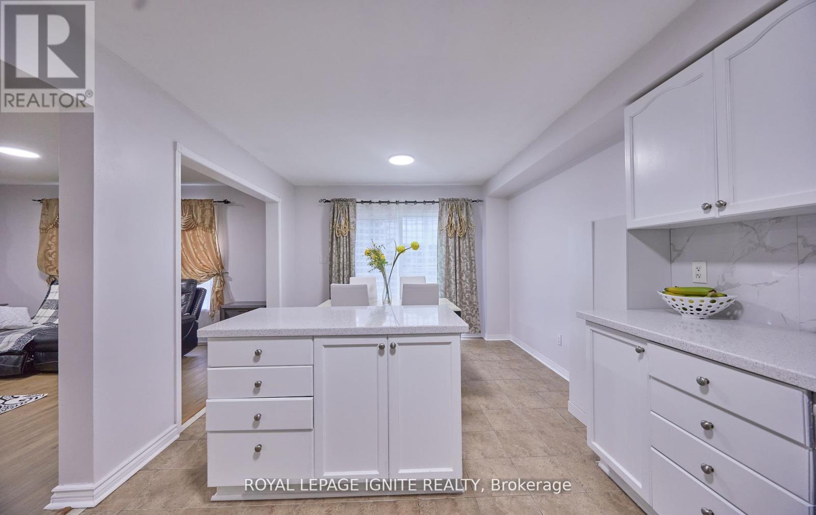 Photo 32 of 1162 Meath Drive, Oshawa ON