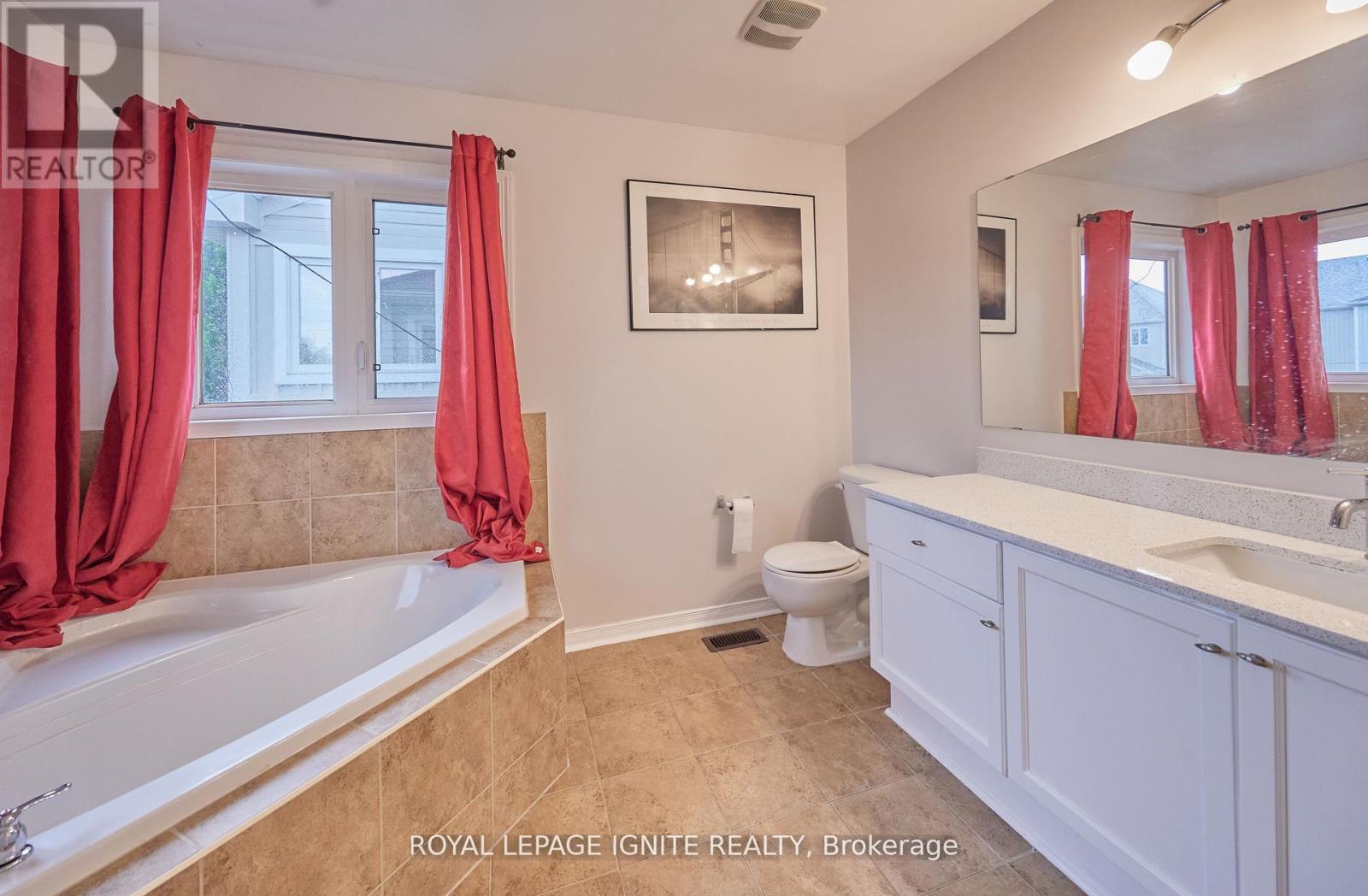 Photo 16 of 1162 Meath Drive, Oshawa ON