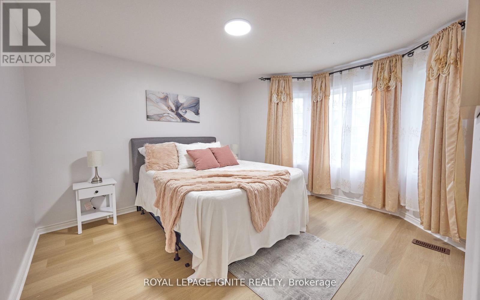 Photo 24 of 1162 Meath Drive, Oshawa ON