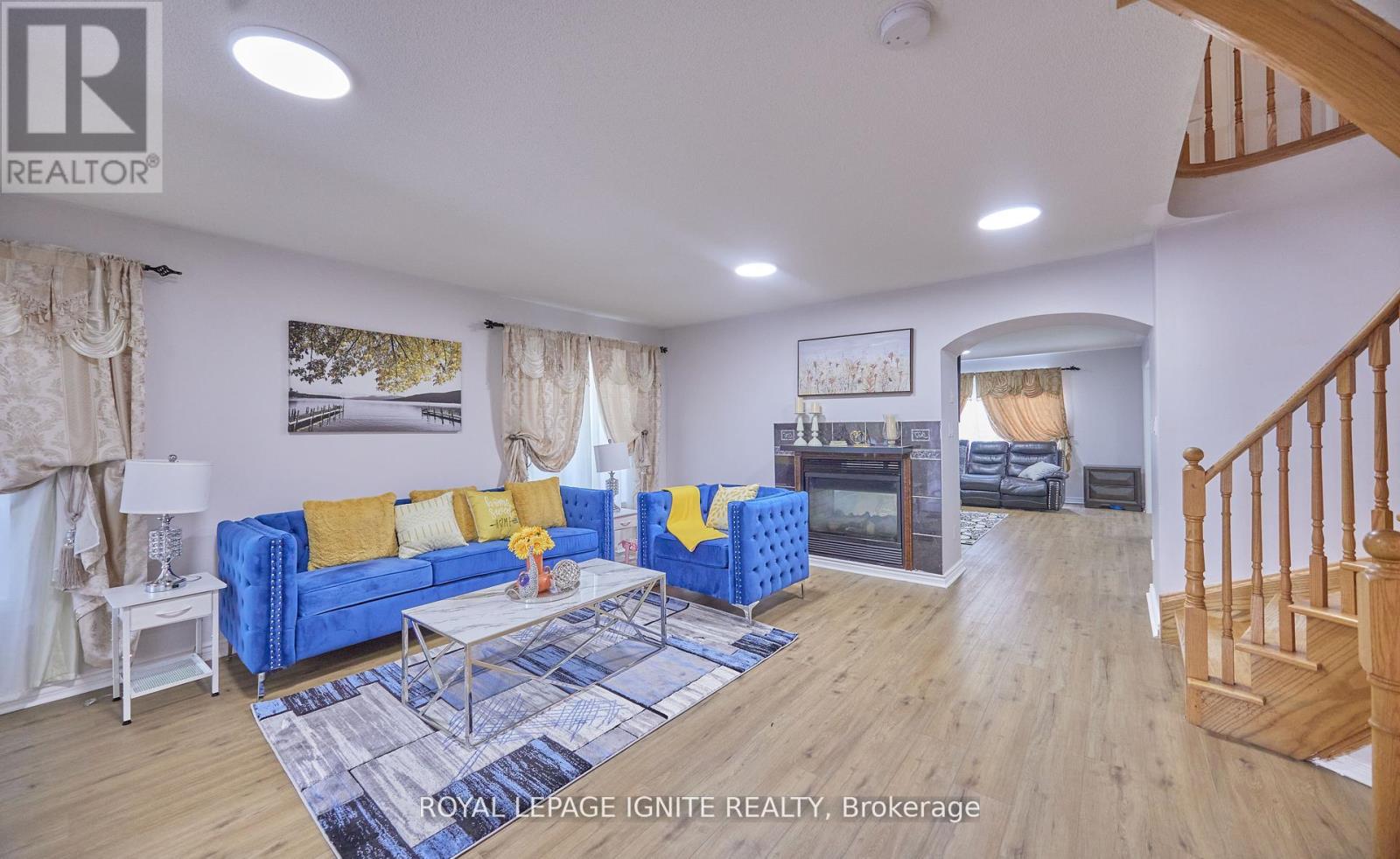 Photo 18 of 1162 Meath Drive, Oshawa ON