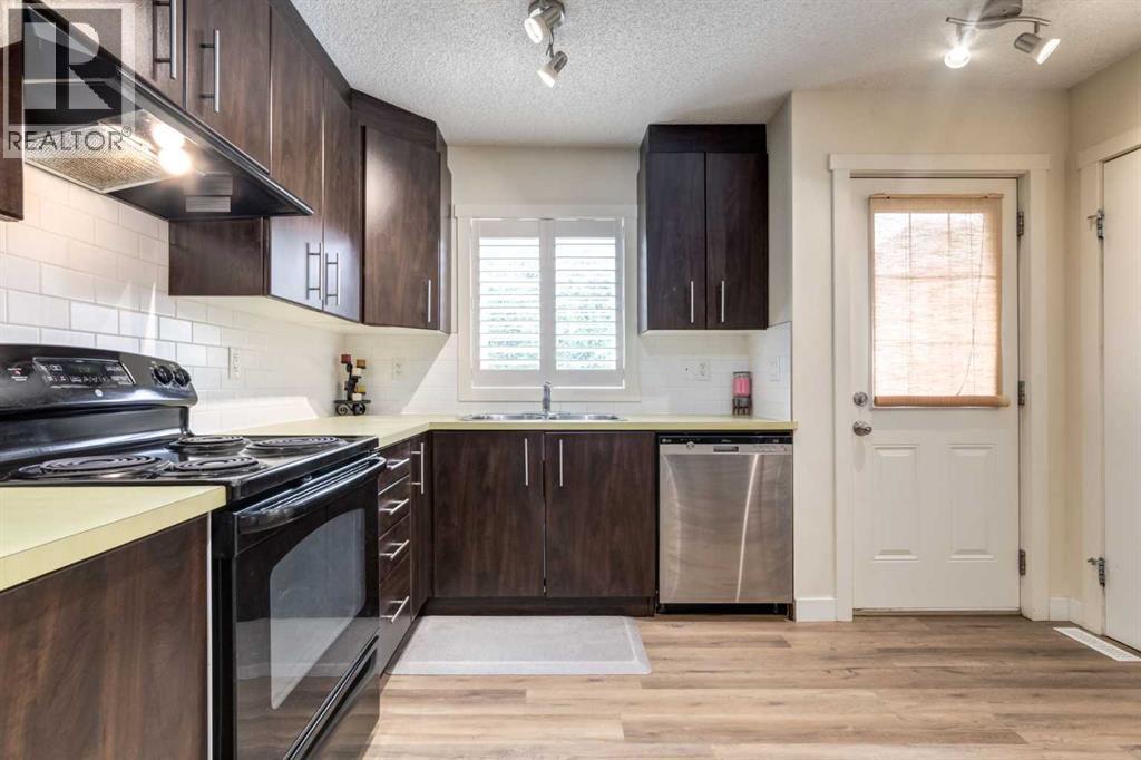 Photo 11 of 2107 2445 Kingsland Road Se, Airdrie AB