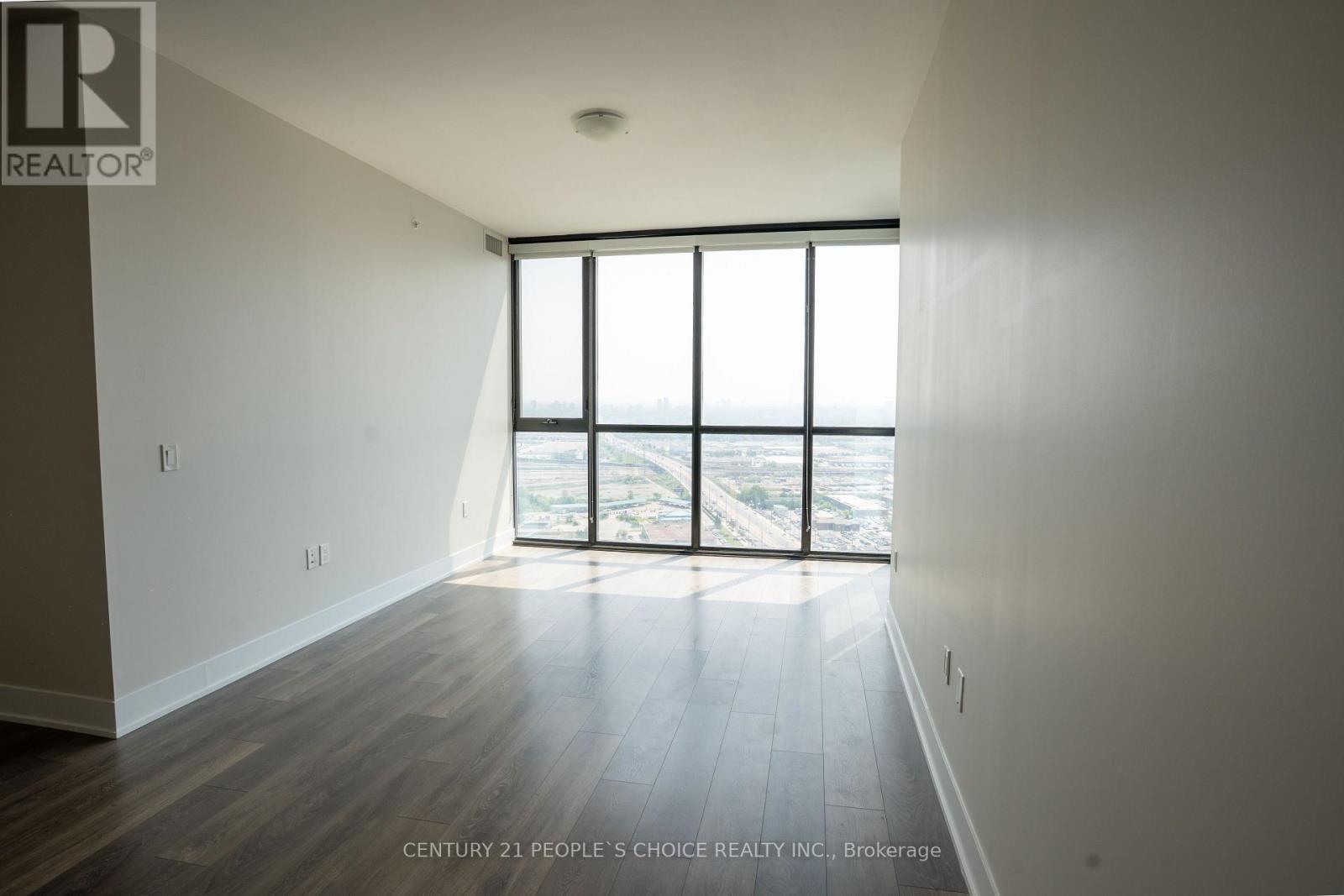 Photo 6 of 3601 2908 Highway 7 Road, Vaughan ON
