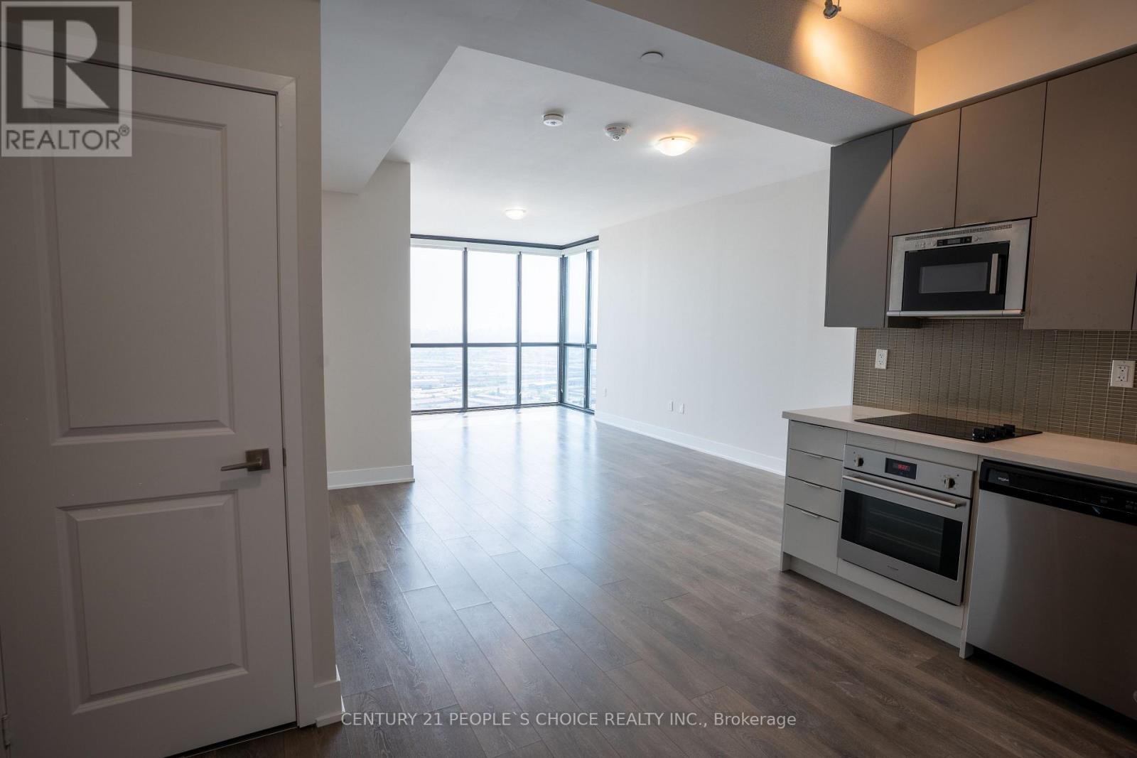 Photo 9 of 3601 2908 Highway 7 Road, Vaughan ON