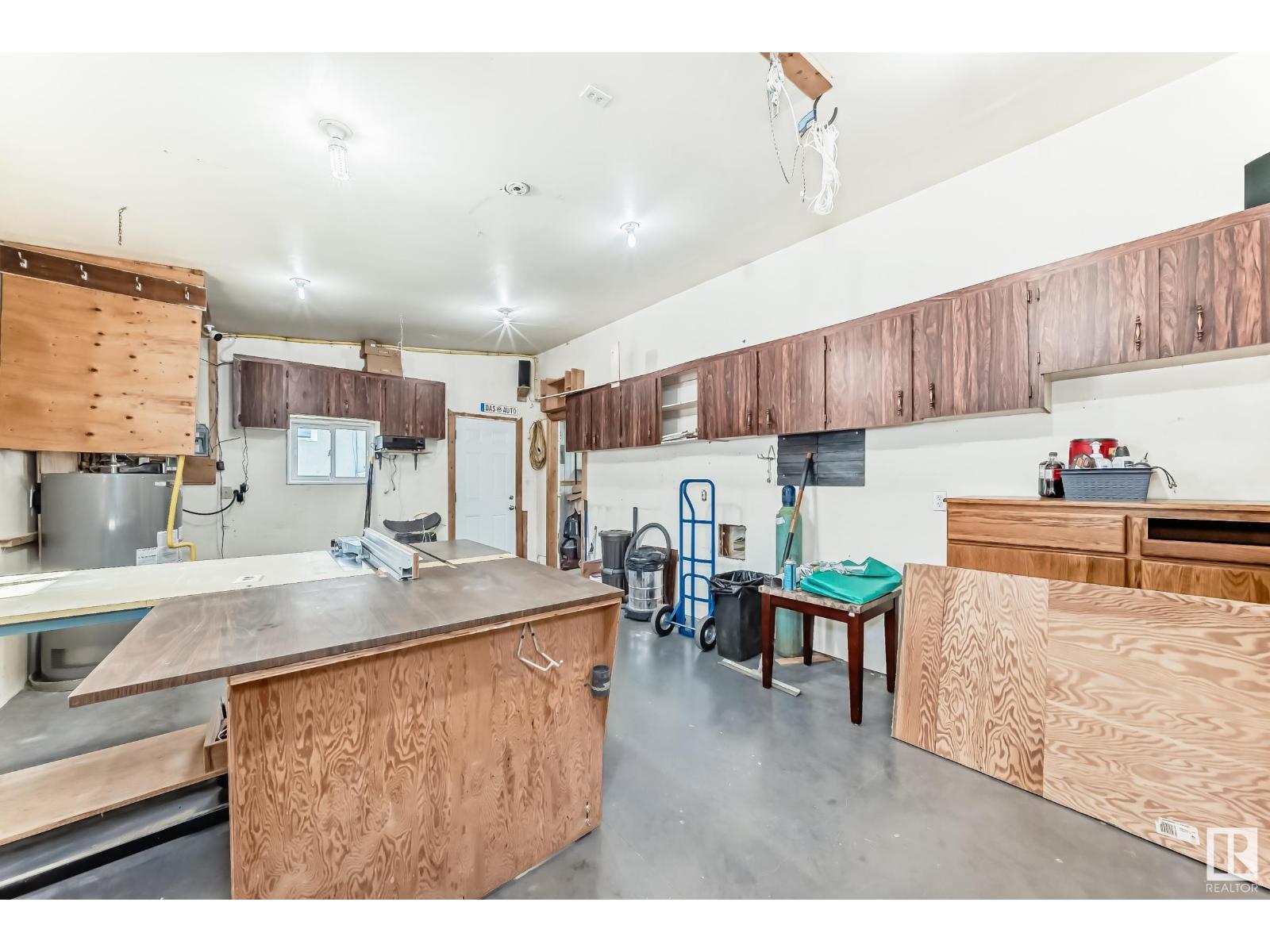 Photo 6 of 8511 70 St Nw, Edmonton AB