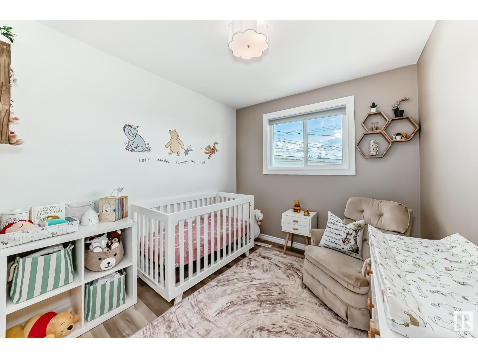 Photo 7 of 8511 70 St Nw, Edmonton AB