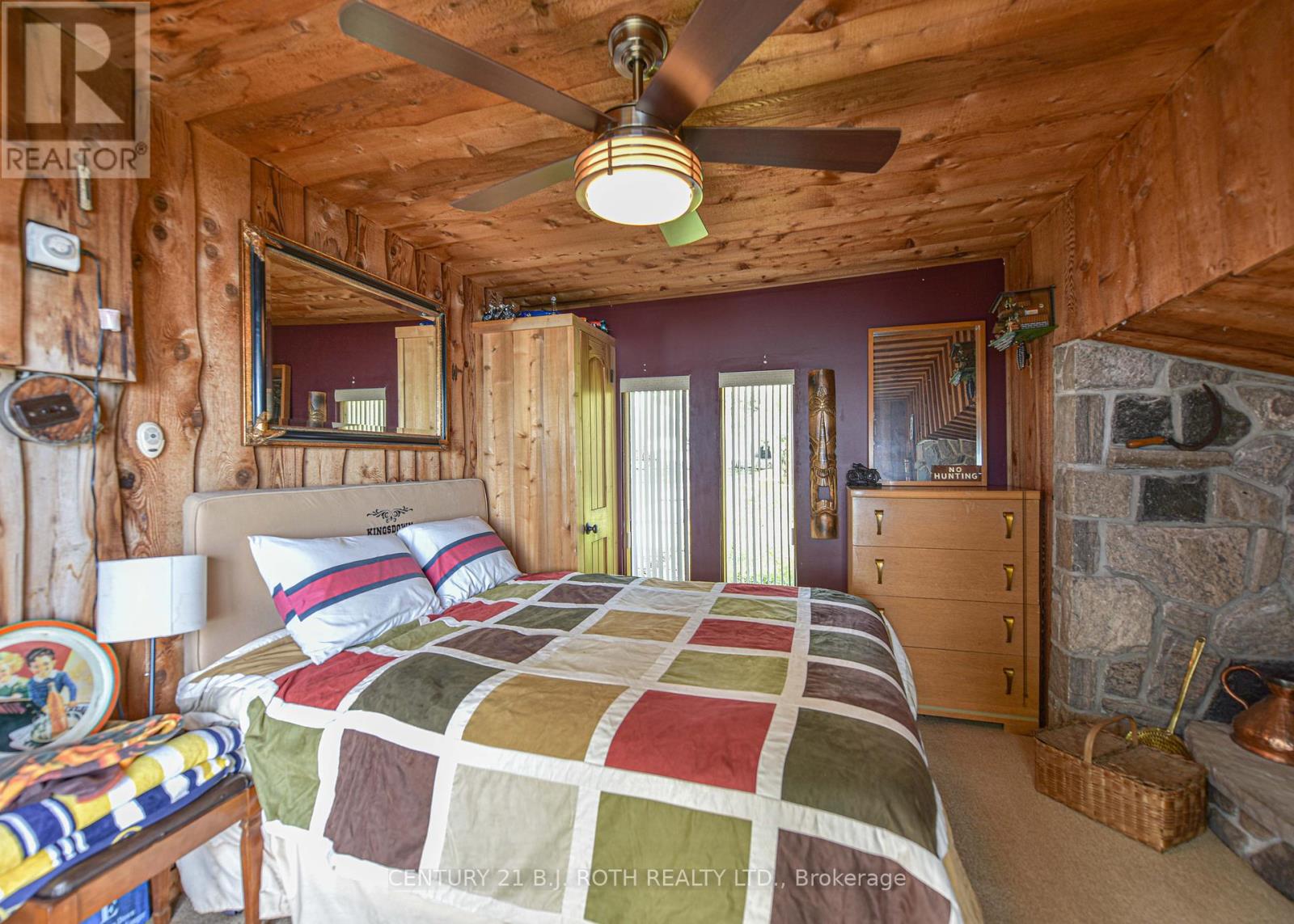 Photo 16 of 3939 Menoke Beach Road, Severn ON