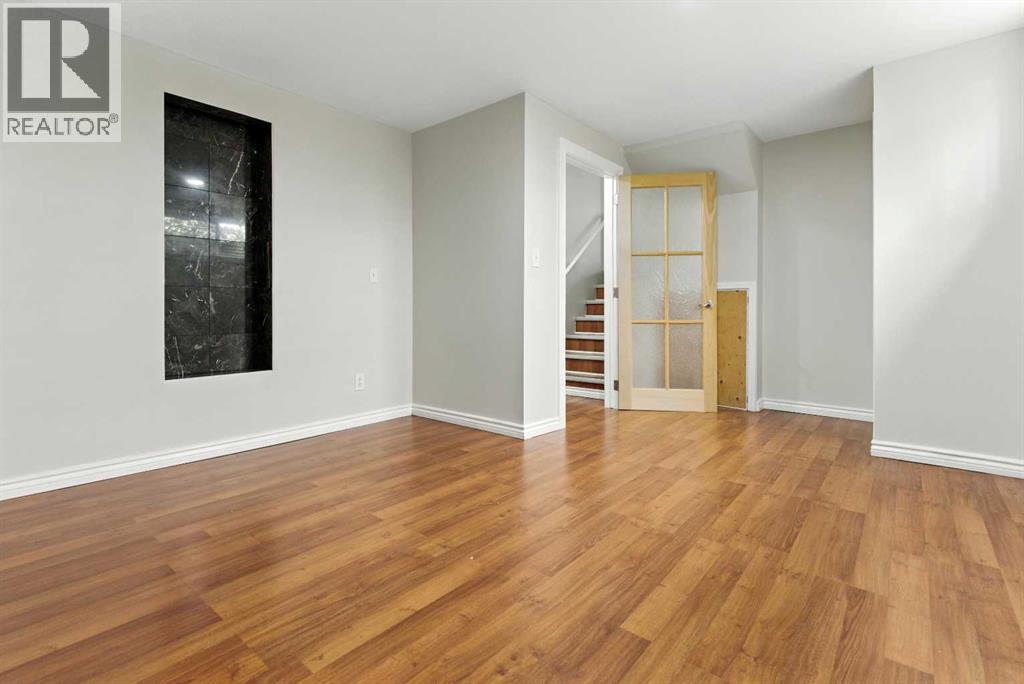 Single Family House 4 Level for Sale in  Evermeadow Road SW Evergreen Calgary 