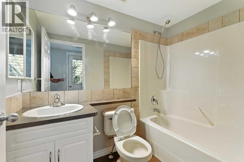 Single Family House 4 Level for Sale in  Evermeadow Road SW Evergreen Calgary 