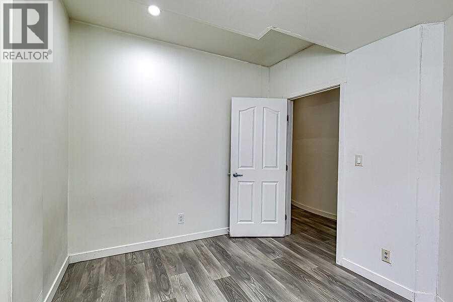 Single Family House for Sale in  Rockcliff Point NW Rocky Ridge Calgary 