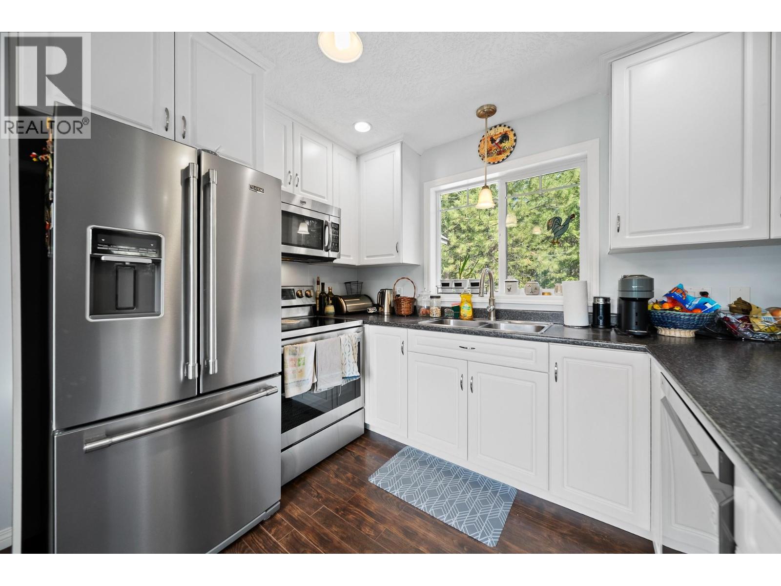 Photo 17 of 2701 S Coldwater Road, Merritt BC