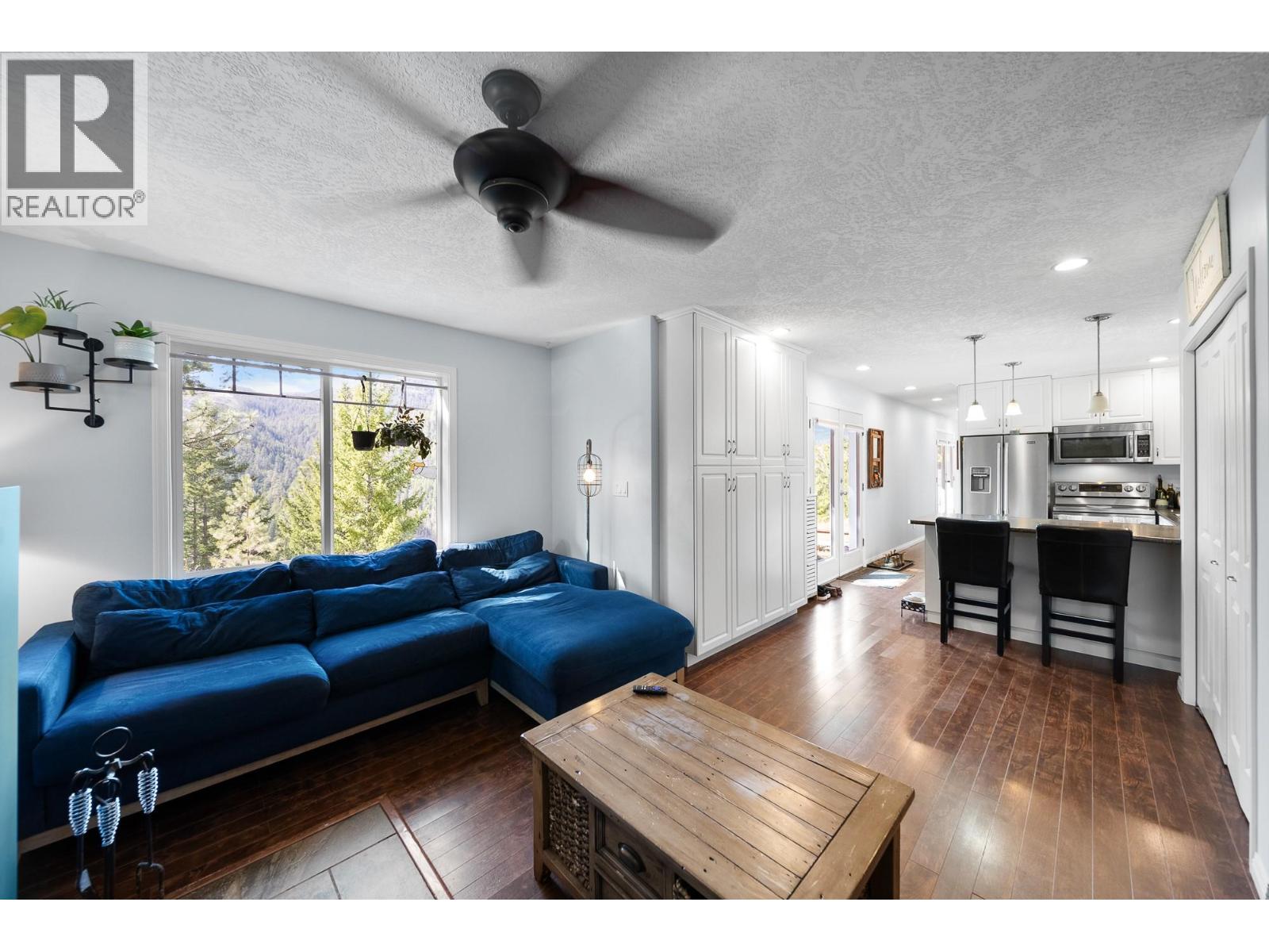 Photo 10 of 2701 S Coldwater Road, Merritt BC