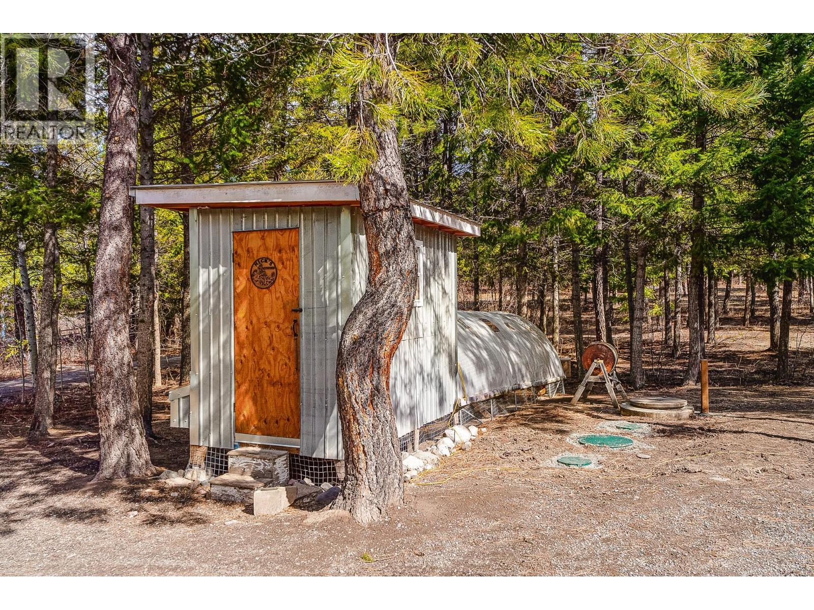 Photo 31 of 2701 S Coldwater Road, Merritt BC