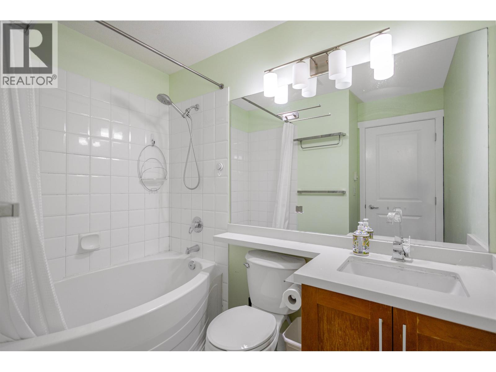 Photo 15 of 1305 4655 Valley Drive, Vancouver BC