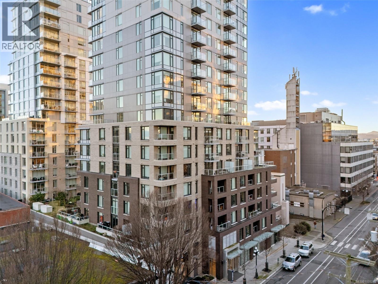 802 845 Johnson Street, Victoria