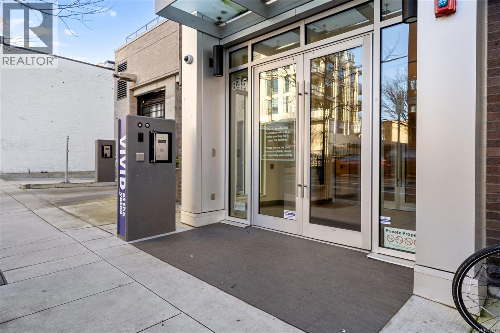 802 845 Johnson Street, Victoria