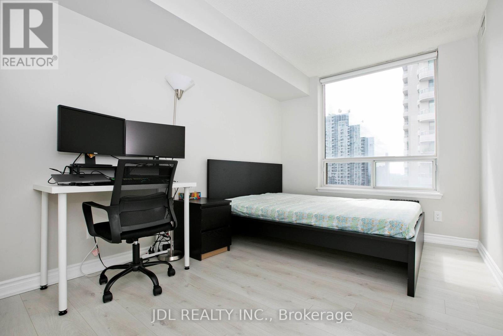 Photo 12 of 2209 35 Empress Avenue, Toronto ON