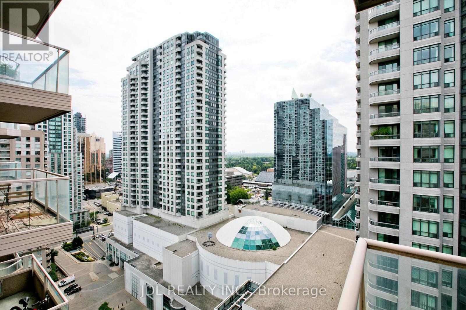 Photo 11 of 2209 35 Empress Avenue, Toronto ON
