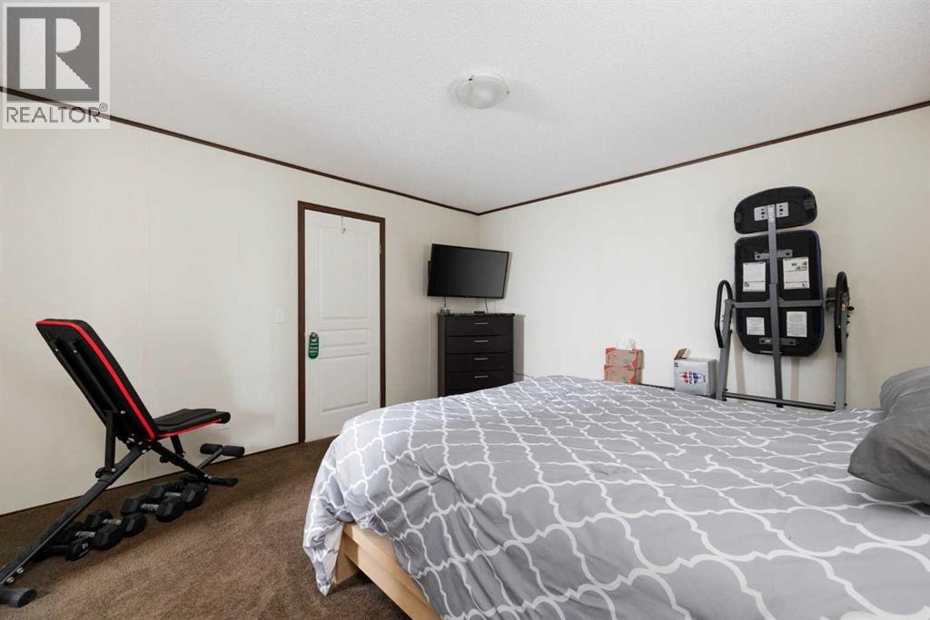 184 Greenwich Lane, Fort McMurray