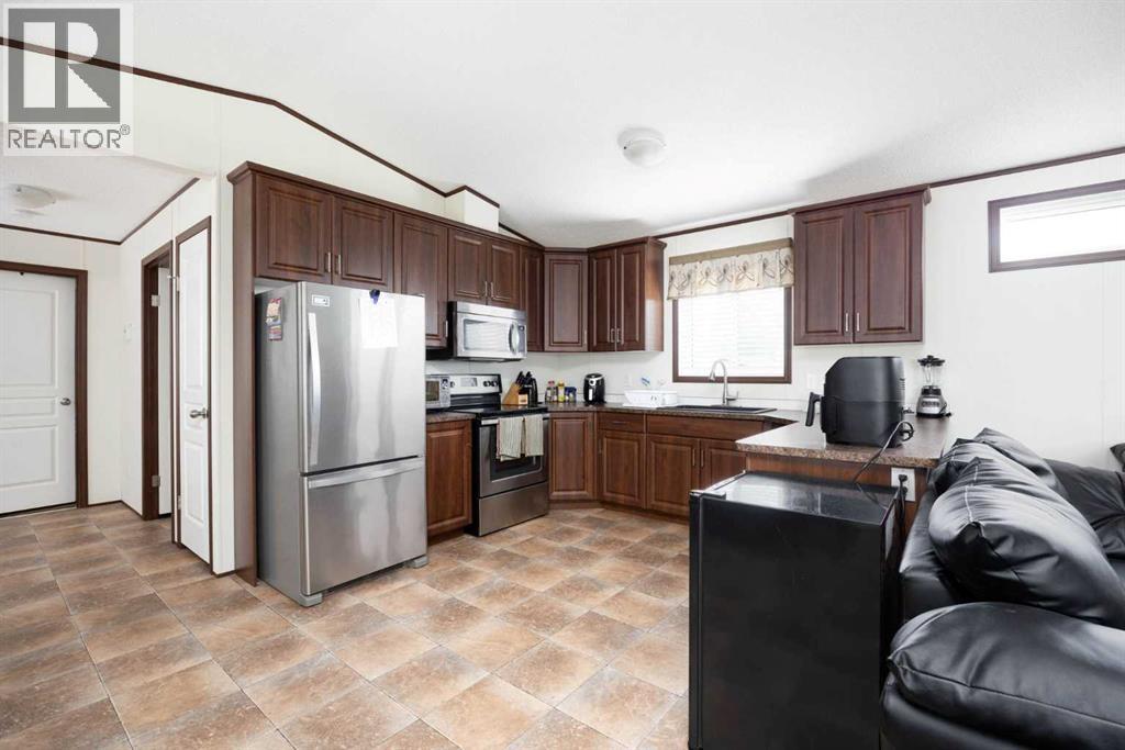 184 Greenwich Lane, Fort McMurray
