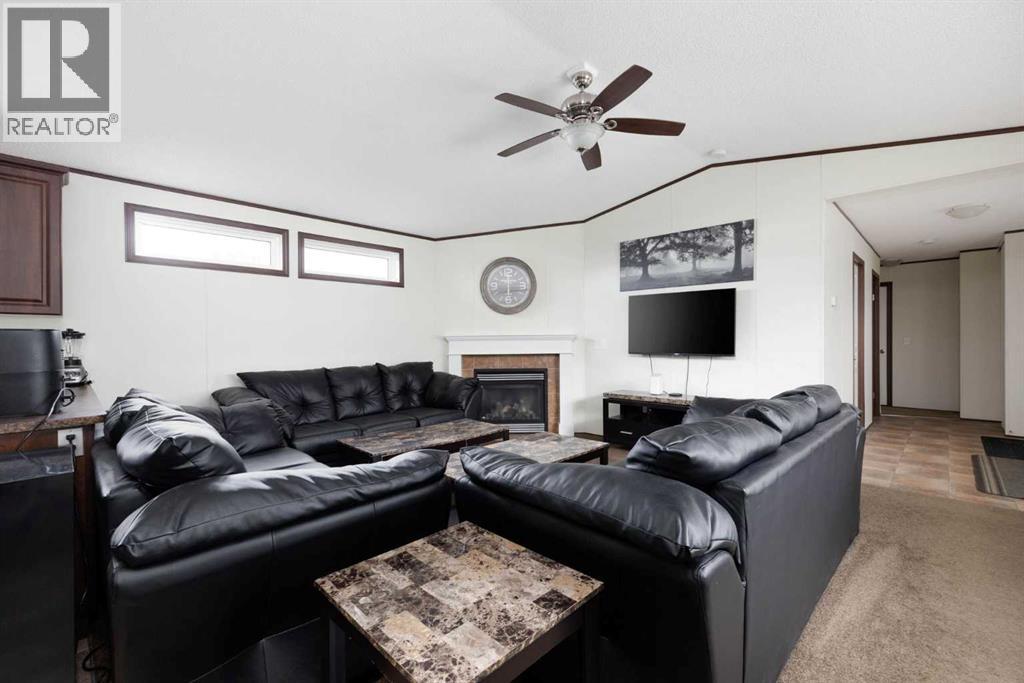 184 Greenwich Lane, Fort McMurray