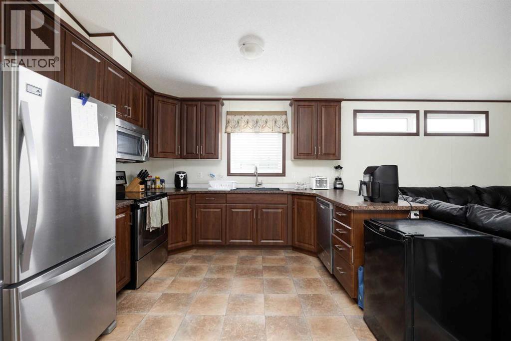 184 Greenwich Lane, Fort McMurray