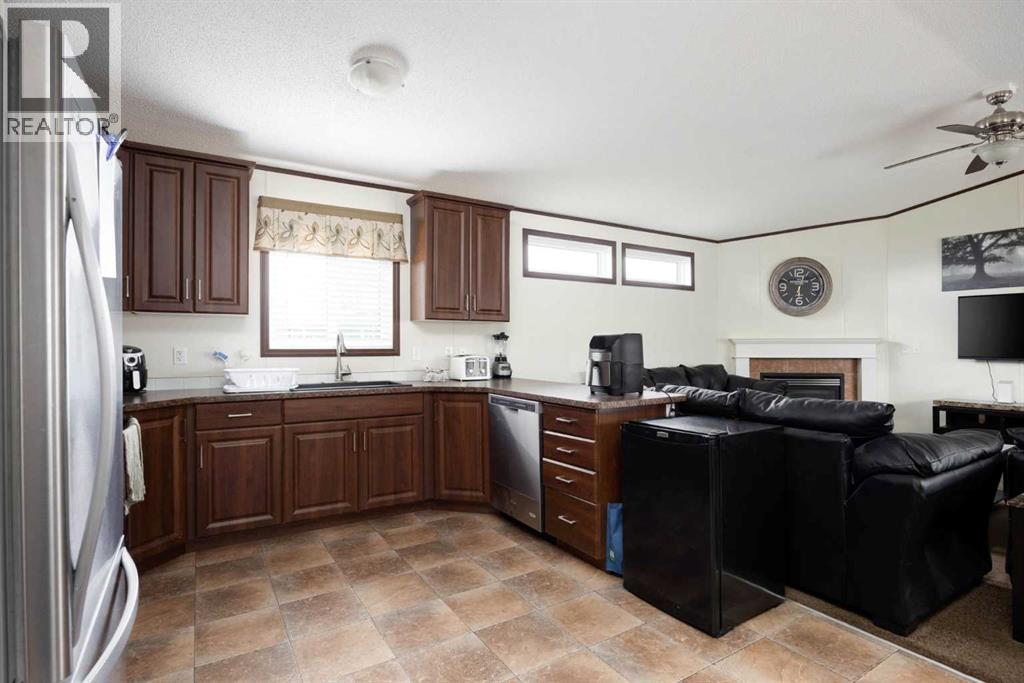 184 Greenwich Lane, Fort McMurray