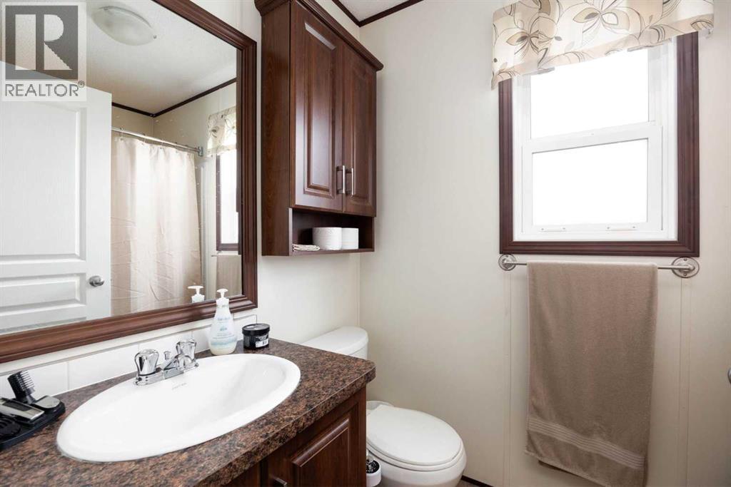 184 Greenwich Lane, Fort McMurray