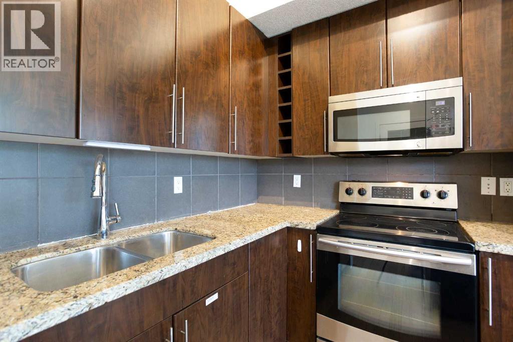 Single Family House for Sale in    Street SW Bankview Calgary 