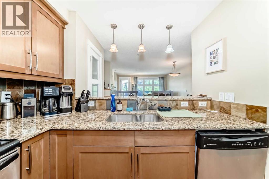 Single Family House for Sale in    Street NE Renfrew Calgary 